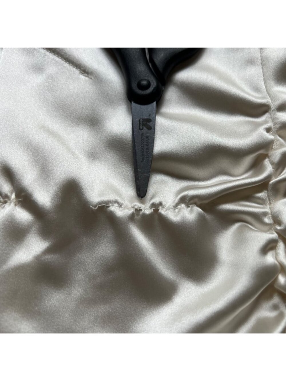 Asos Size 10 Ivory Satin Pleated Ruched Detail Short Puff Sleeve Blouse Top NWT - Picture 6 of 15